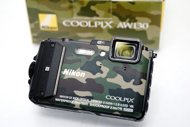 ニコン COOLPIX AW130 カメラ