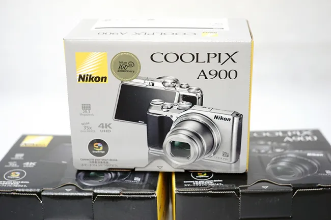 ニコン COOLPIX A900 カメラ