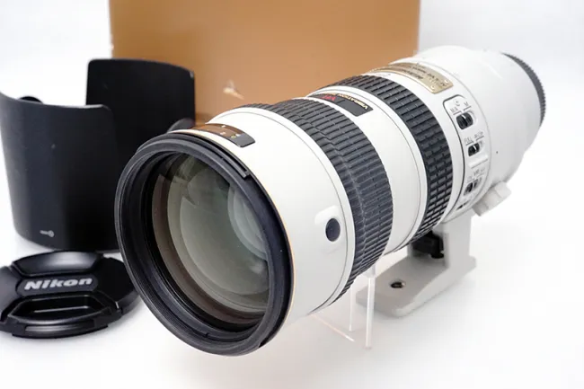 ニコン AF-S VR Zoom-Nikkor ED 70-200mm F2.8G IF ライトグレー レンズ  カメラお買取りしました│買取入荷情報│カメラ・レンズの買取 アールイーカメラ