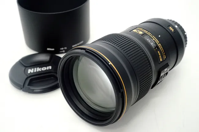 ニコン AF-S NIKKOR 300mm f/4E PF ED VR レンズ