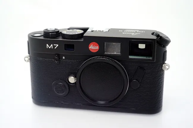 ライカ M7 JAPAN ブラッククローム フィルムカメラ