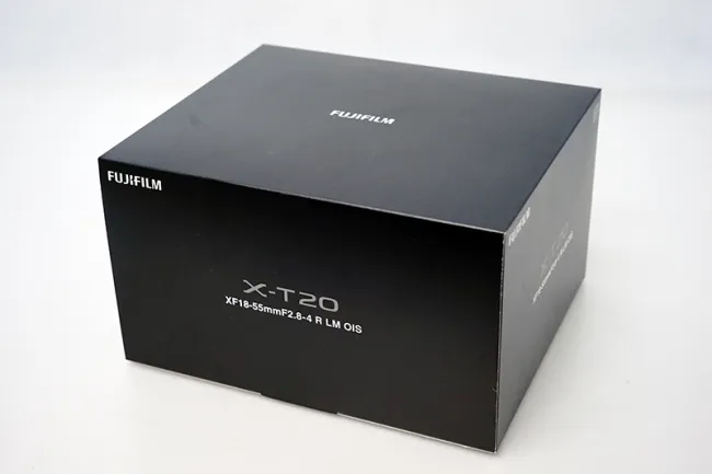 富士フイルム X-T20 レンズキット カメラ