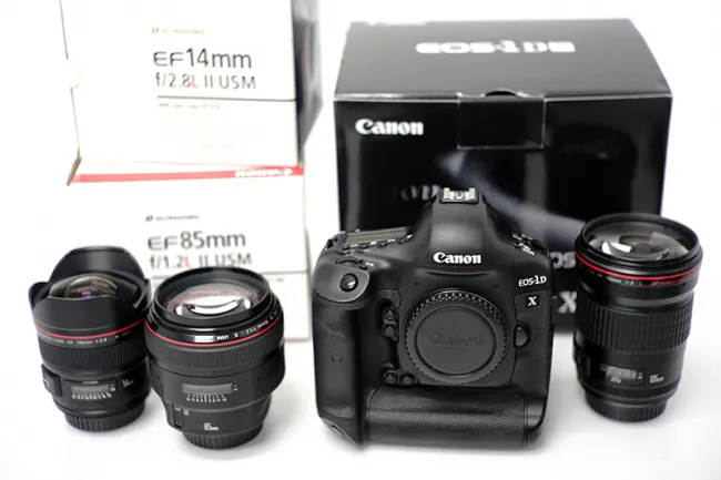 キヤノン EOS-1D X ボディ - EF14mm F2.8L II USM カメラ・レンズ
