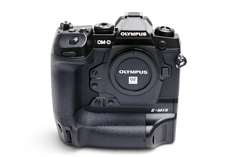 オリンパス OM-D E-M1X ボディ ミラーレスカメラ 