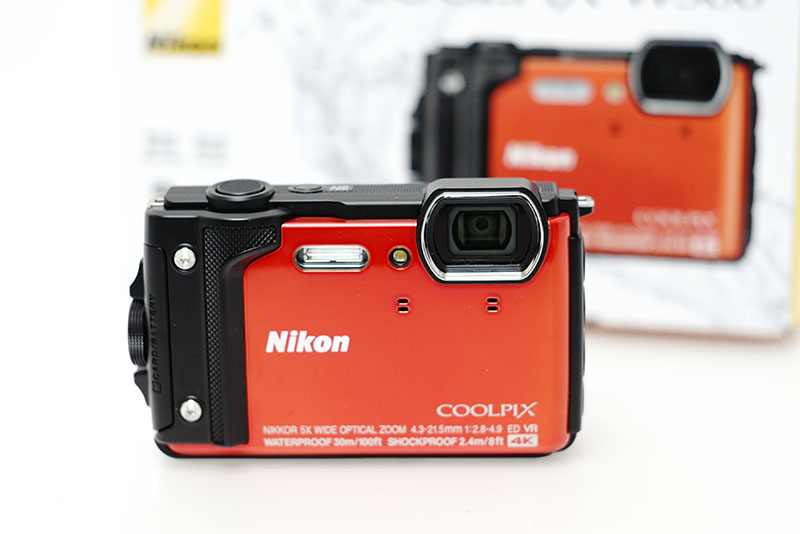 ニコン COOLPIX W300 防水デジタルカメラ カメラお買取りしました