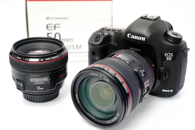 キヤノン EOS 5D Mark III EF24-105L IS U レンズキット - EF50mm F1.2L USM カメラ・レンズ  カメラお買取りしました│買取入荷情報│カメラ・レンズの買取 アールイーカメラ