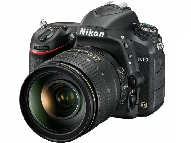 Nikon D750 24-120mm F4 VR レンズキット