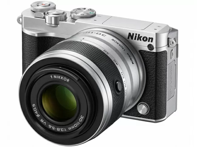 Nikon ニコン 1 J5 ズームレンズキット - カメラ、光学機器