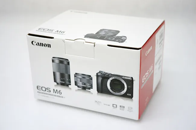 キヤノン EOS M6 ダブルズームキット カメラ