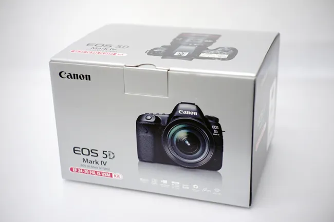 キヤノン EOS 5D Mark IV EF24-70L IS U レンズキット カメラ